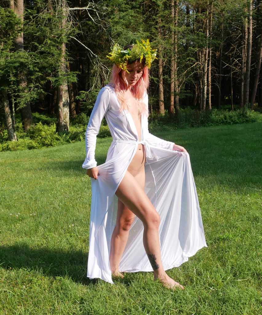 P1040730 Jane Flower Crown Walking_1080PX-10